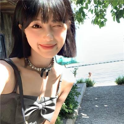 庞妮·塞尔文